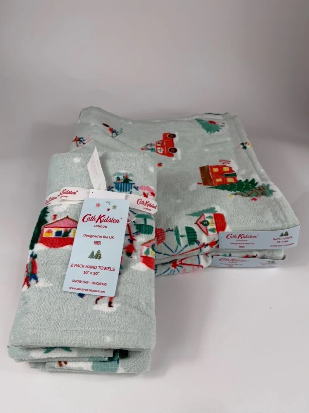 4 PC Cath Kidston Snowy Day DuckEgg 2 Bath 2 Hand Towels Christmas Vintage Scene